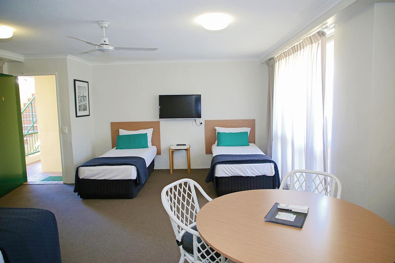 גולד קוסט Darcy Arms Hotel Motel מראה חיצוני תמונה